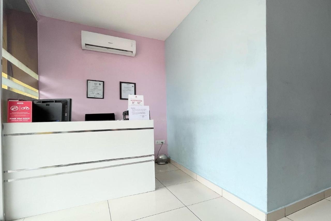 באייאן לפאס Oyo 90334 Mawlaya Hotel מראה חיצוני תמונה