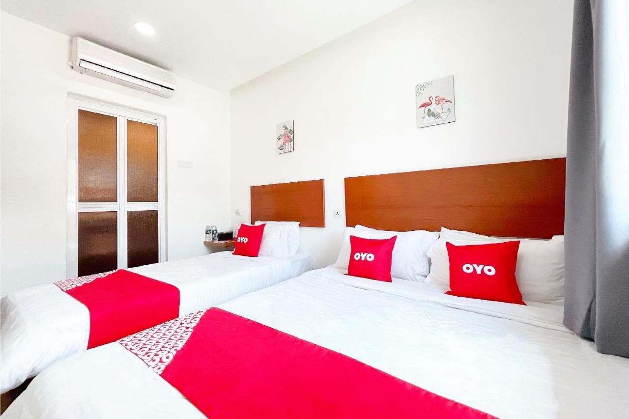 באייאן לפאס Oyo 90334 Mawlaya Hotel מראה חיצוני תמונה