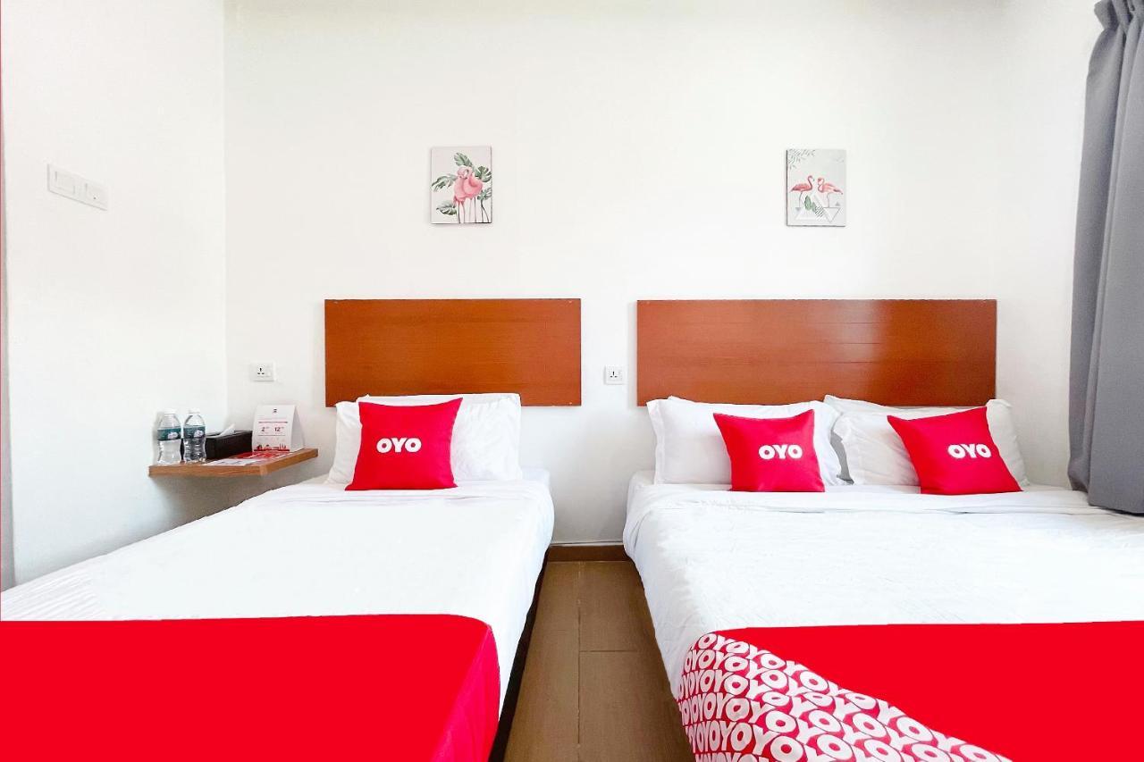 באייאן לפאס Oyo 90334 Mawlaya Hotel מראה חיצוני תמונה